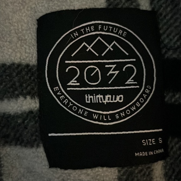 2032 thirtytwo sweater type coat - Picture 2 of 4